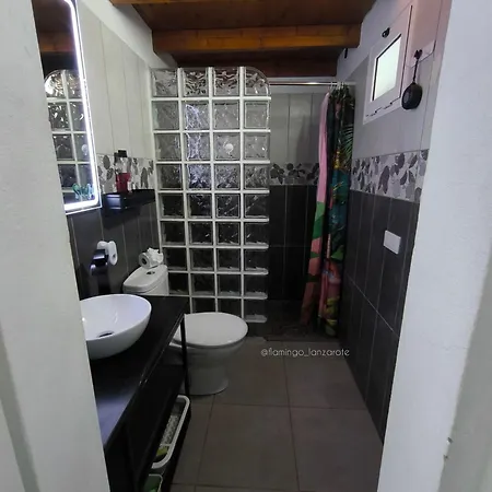 Flamingo With Terrace And Private Bath By Flamingo House