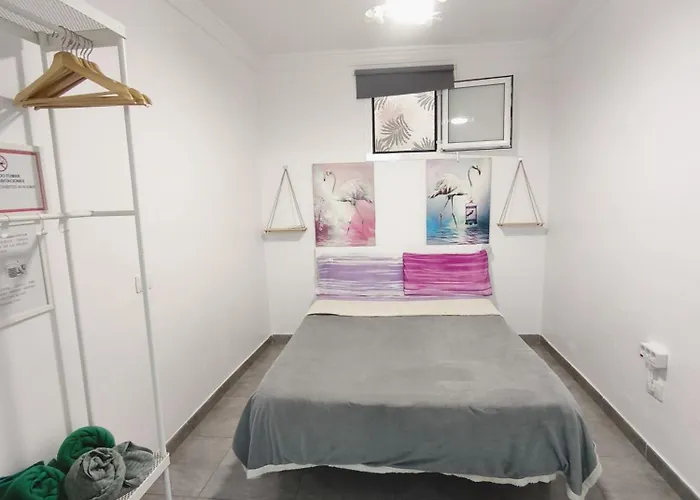 Flamingo With Terrace And Private Bath By Flamingo House *